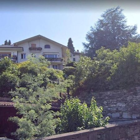 La Finestra Sul Lago - In Villa Con Vista E Posto Auto Coperto Stresa Kültér fotó