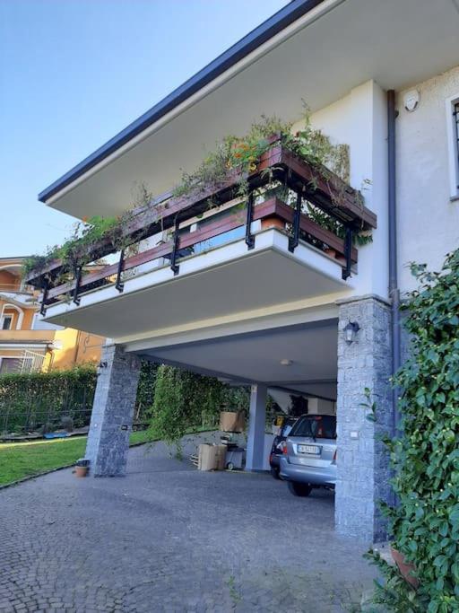 La Finestra Sul Lago - In Villa Con Vista E Posto Auto Coperto Stresa Kültér fotó