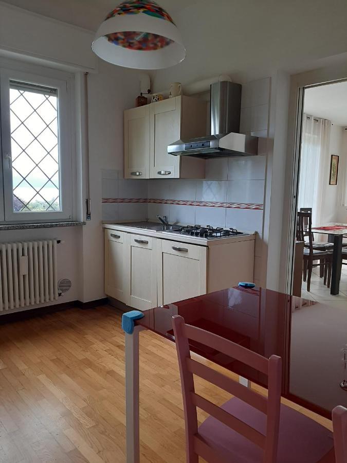 La Finestra Sul Lago - In Villa Con Vista E Posto Auto Coperto Stresa Kültér fotó