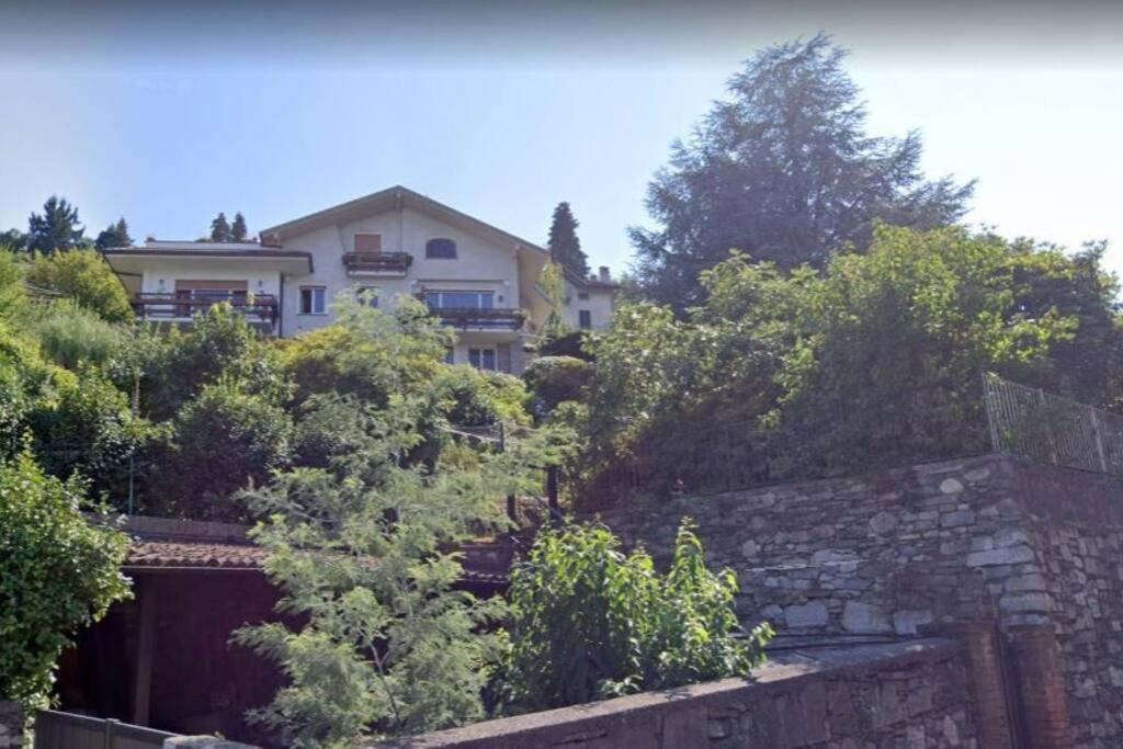 La Finestra Sul Lago - In Villa Con Vista E Posto Auto Coperto Stresa Kültér fotó